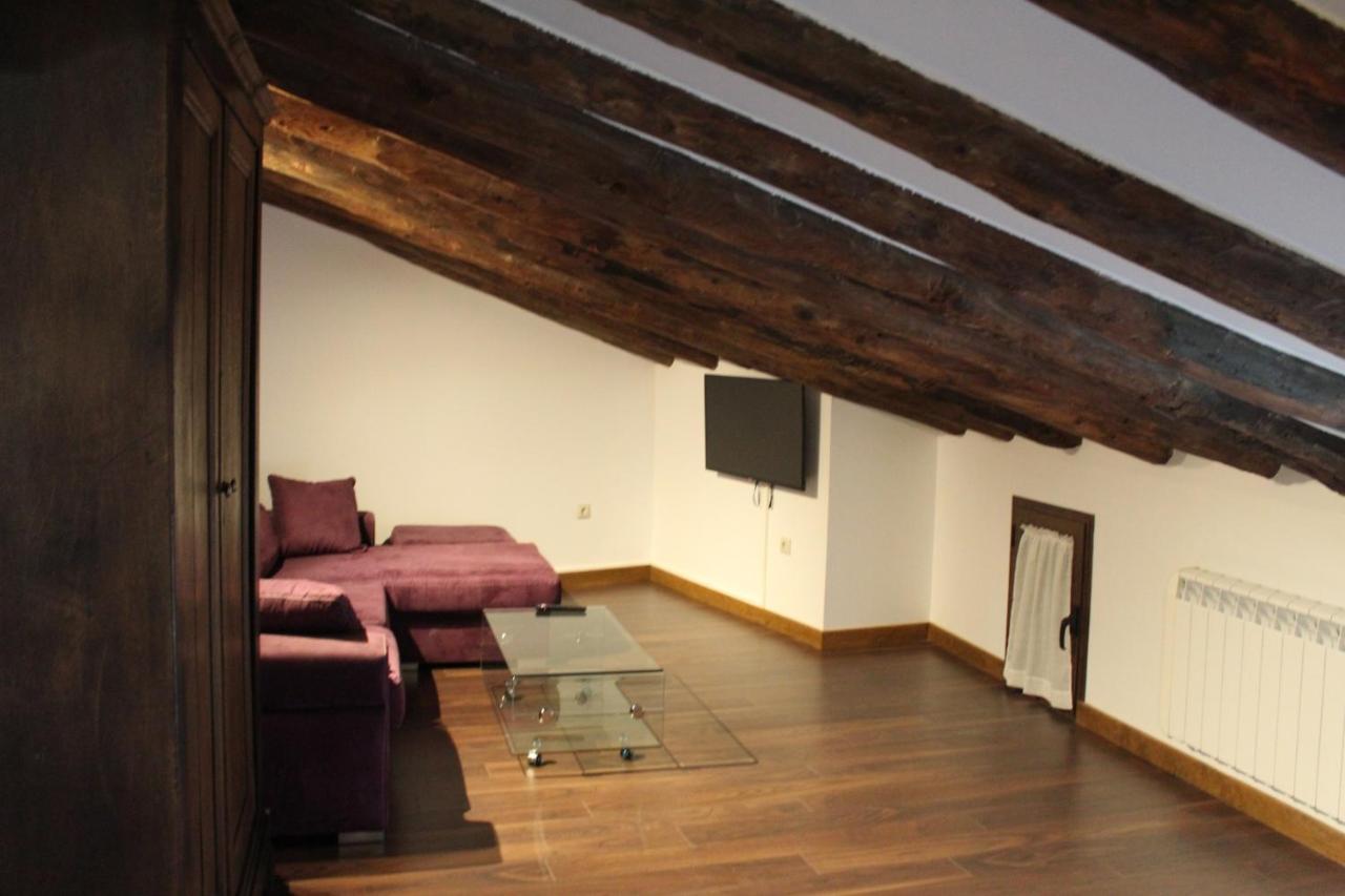 Apartamentos Rurales 'Los Soportales' Tendilla Exterior photo